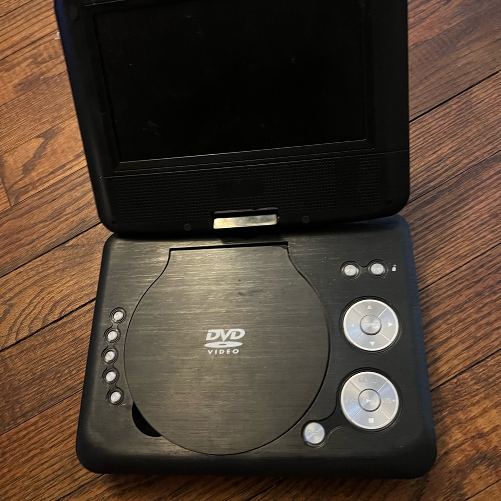 Travel size DVD player
